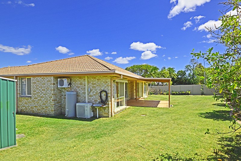 Photo - 16 Birkdale Court, Banora Point NSW 2486 - Image 11