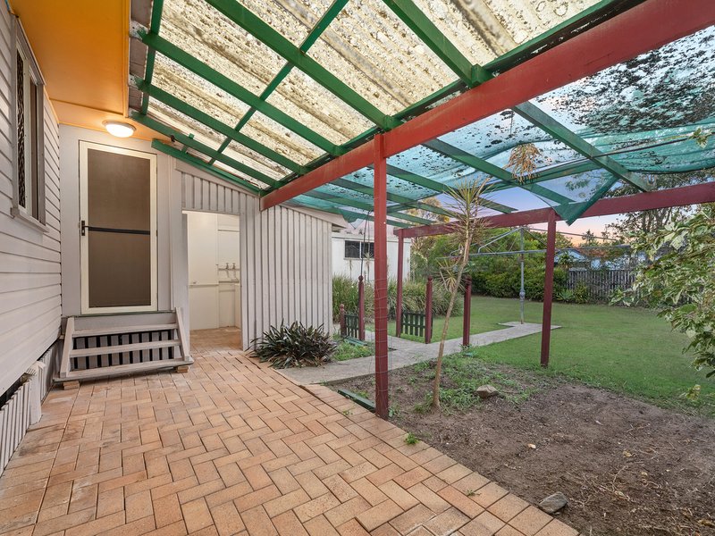 Photo - 16 Birrell Street, Leichhardt QLD 4305 - Image 15