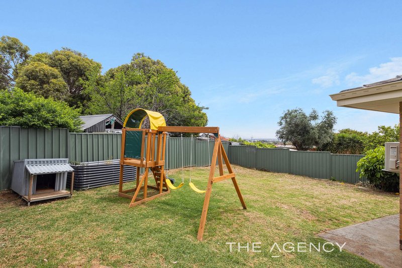 Photo - 16 Bladon Way, Swan View WA 6056 - Image 21