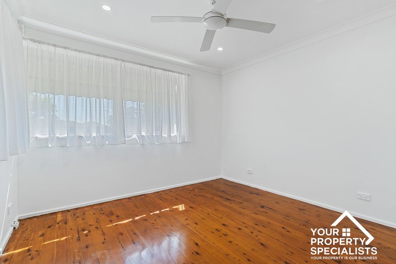 Photo - 16 Bligh Avenue, Camden South NSW 2570 - Image 6