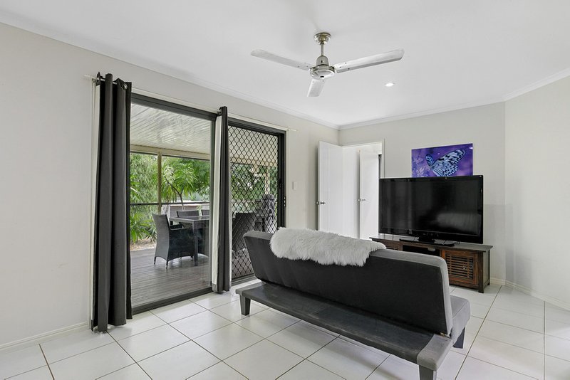 Photo - 16 Blythe Street, Burrum Town QLD 4659 - Image 5