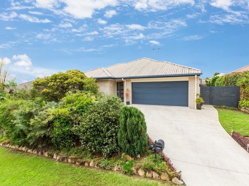 16 Bolingbroke Street East , Fernvale QLD 4306