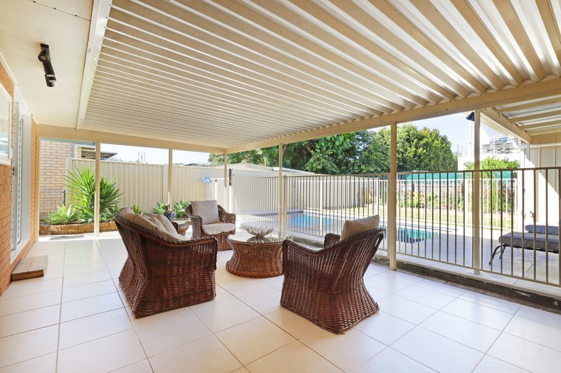 Photo - 16 Booker Parade, Golden Beach QLD 4551 - Image 3