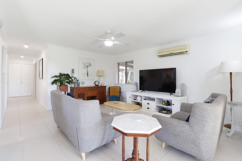 Photo - 16 Booker Parade, Golden Beach QLD 4551 - Image 4