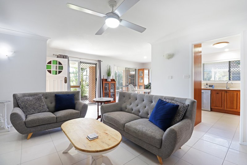 Photo - 16 Booker Parade, Golden Beach QLD 4551 - Image 6