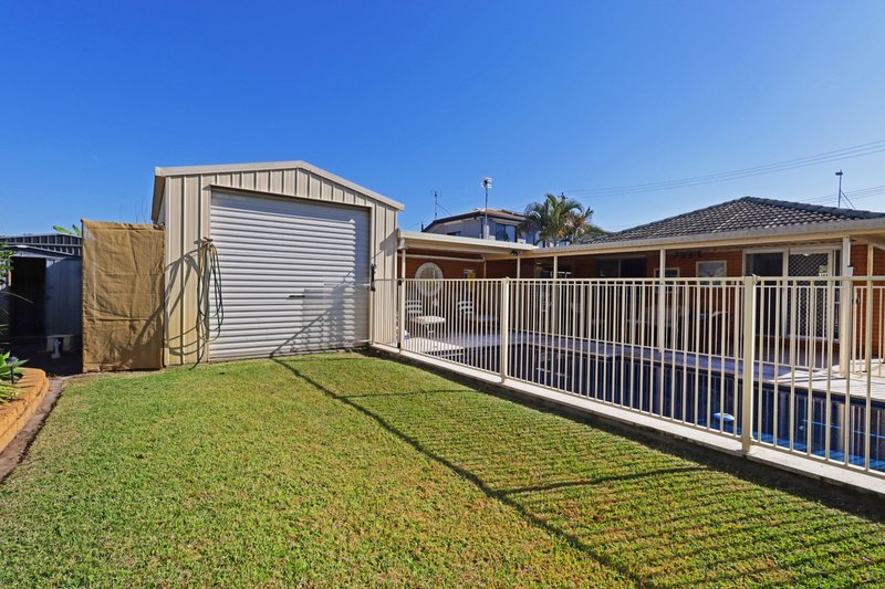 Photo - 16 Booker Parade, Golden Beach QLD 4551 - Image 14