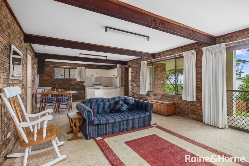 Photo - 16 Booth Avenue, Narrawallee NSW 2539 - Image 13