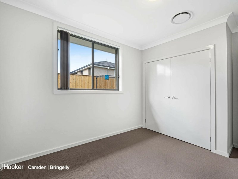 Photo - 16 Booth Street, Gregory Hills NSW 2557 - Image 6