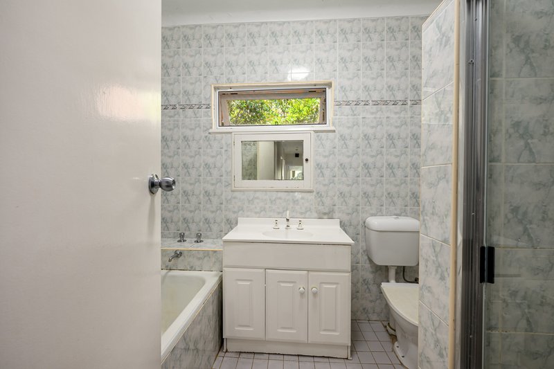 Photo - 16 Borgah Street, Carss Park NSW 2221 - Image 9