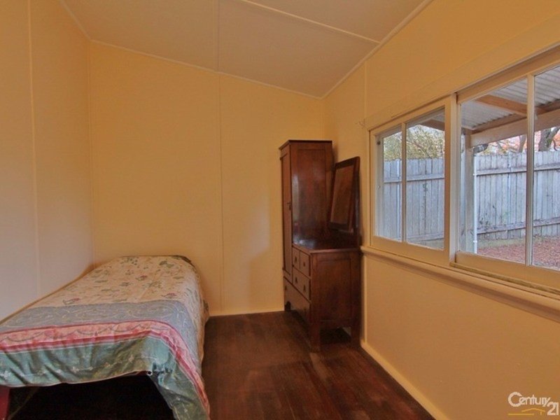 Photo - 16 Boronia Road, Bullaburra NSW 2784 - Image 10