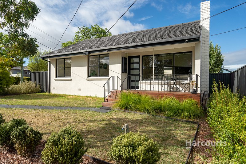 16 Bottlebrush Drive, Doveton VIC 3177