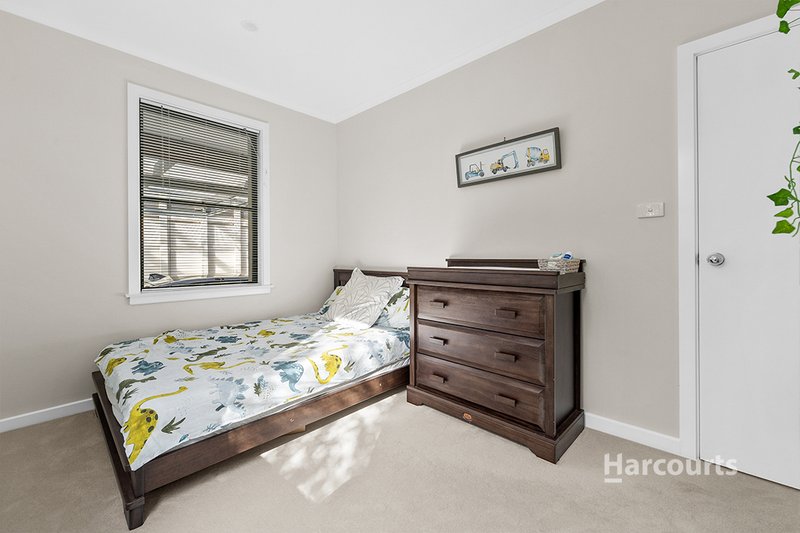 Photo - 16 Bottlebrush Drive, Doveton VIC 3177 - Image 7