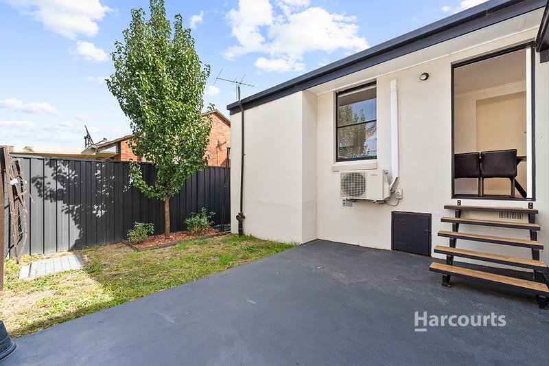 Photo - 16 Bottlebrush Drive, Doveton VIC 3177 - Image 10