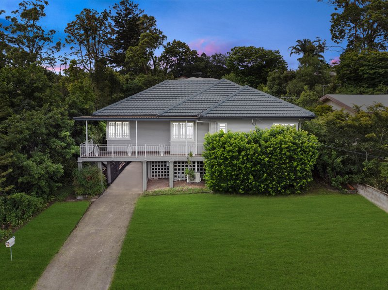 16 Boundary Road, Indooroopilly QLD 4068
