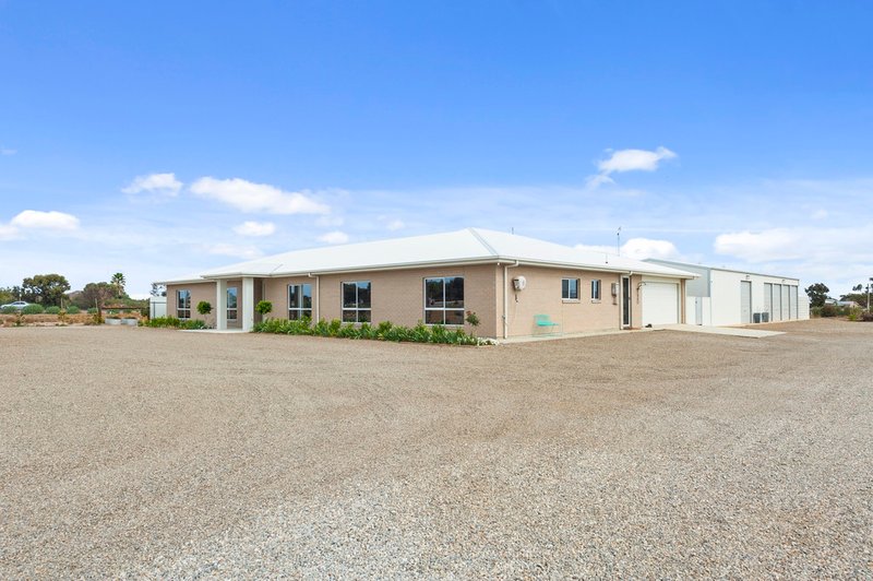 Photo - 16 Bowman Road, Wallaroo SA 5556 - Image 8