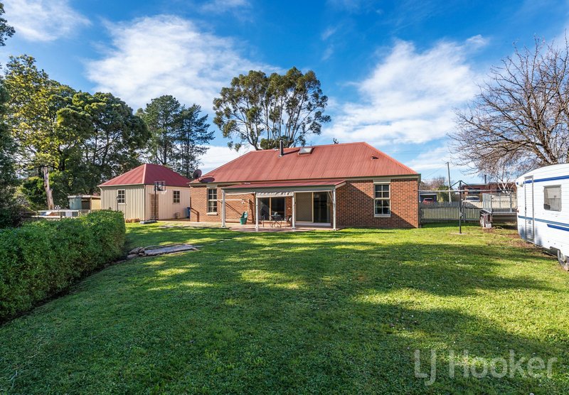 Photo - 16 Bradshaw Street, Latrobe TAS 7307 - Image 11