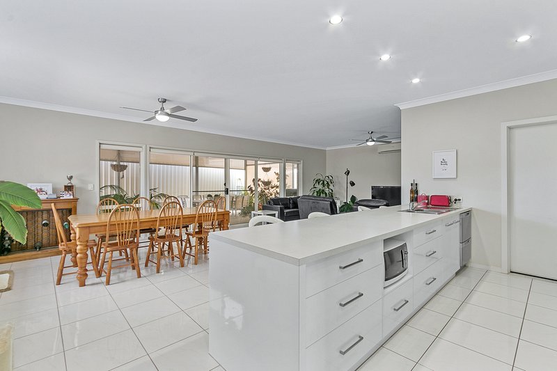 Photo - 16 Bray Street, Moonta Bay SA 5558 - Image 5