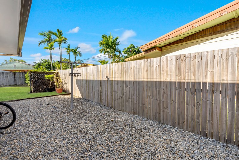 Photo - 16 Brennan Street, Manunda QLD 4870 - Image 17