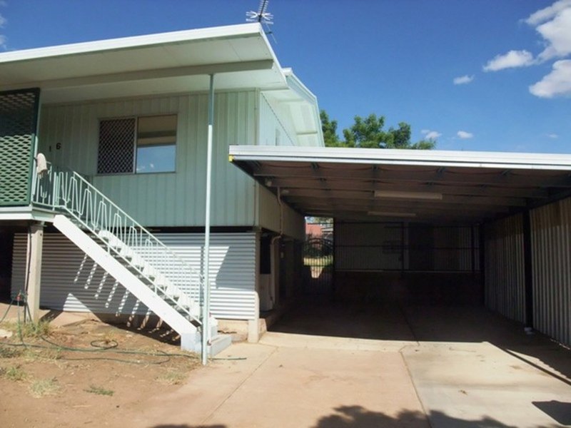 Photo - 16 Brett Avenue, Mount Isa QLD 4825 - Image 7