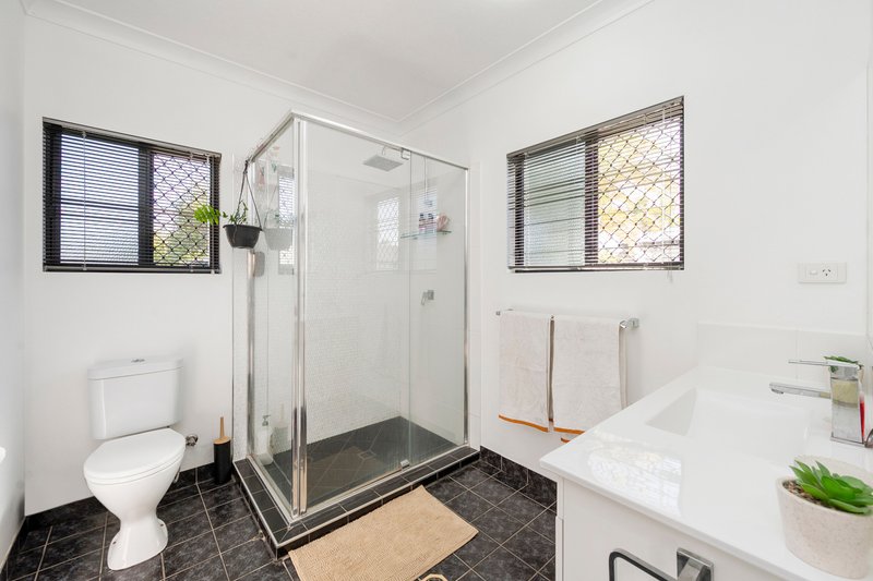 Photo - 16 Brickondon Crescent, Annandale QLD 4814 - Image 6