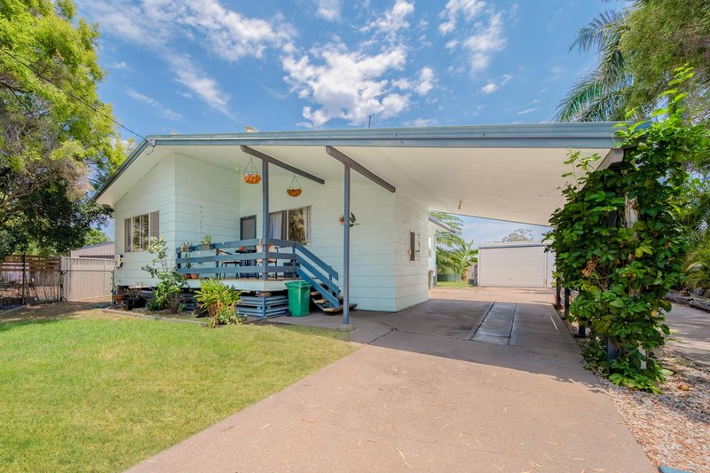 Photo - 16 Bridgeman Street, Emerald QLD 4720 - Image 3