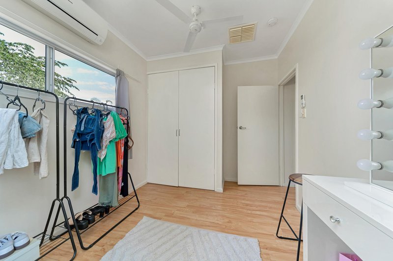 Photo - 16 Bridgeman Street, Emerald QLD 4720 - Image 12