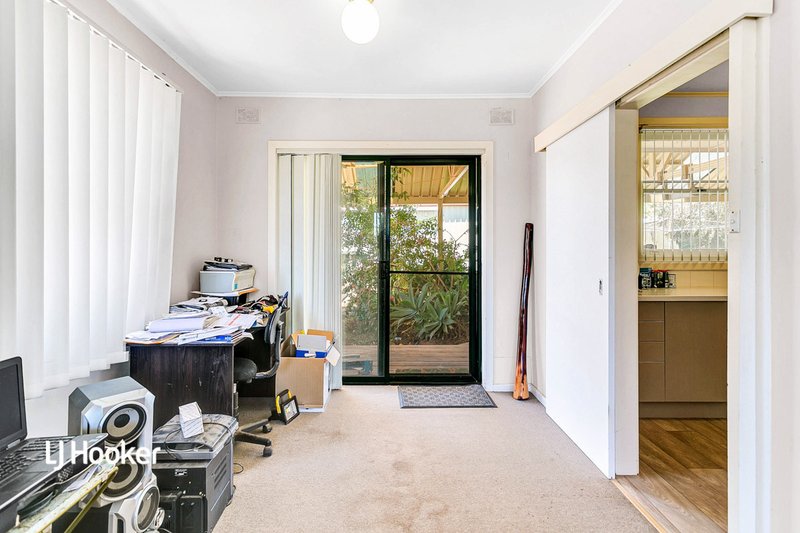 Photo - 16 Bridport Street, Elizabeth Park SA 5113 - Image 4