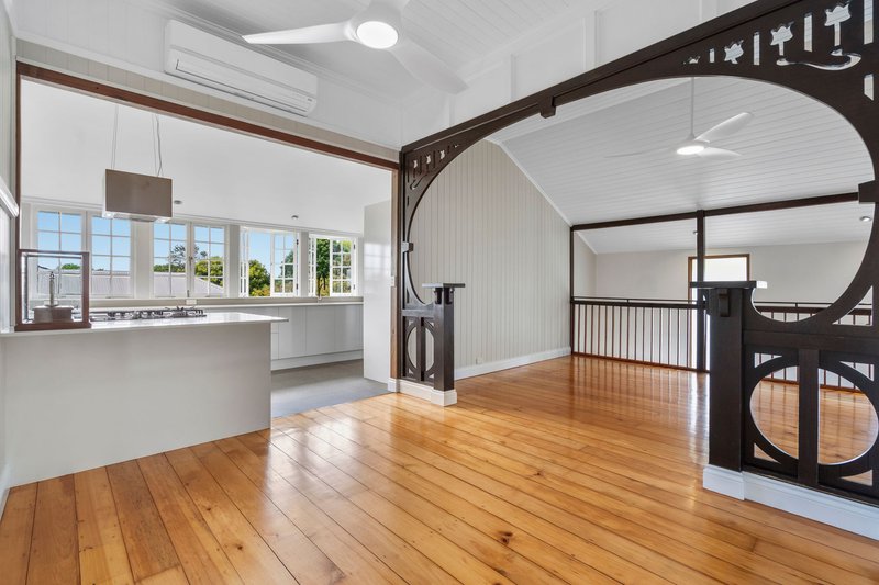 Photo - 16 Bright Street, Newtown QLD 4305 - Image 6