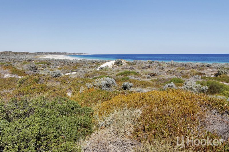 Photo - 16 Broadhurst Way, Two Rocks WA 6037 - Image 13