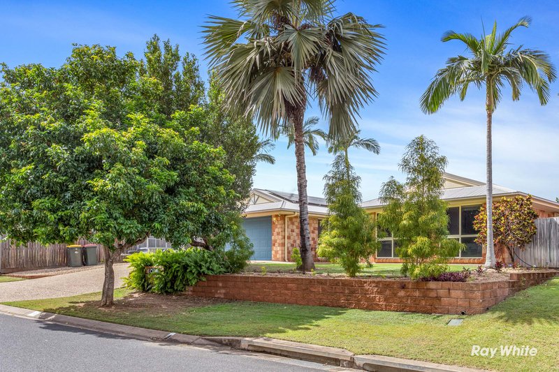 Photo - 16 Brookside Avenue, Norman Gardens QLD 4701 - Image 15