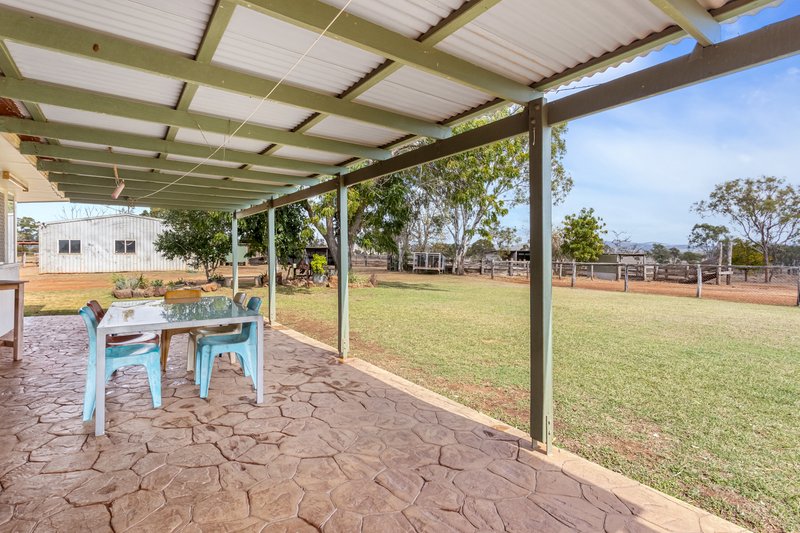 Photo - 16 Brown Close, Gracemere QLD 4702 - Image 12