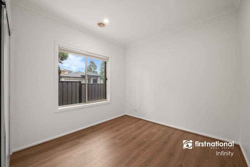 Photo - 16 Brunton Drive, Mernda VIC 3754 - Image 4