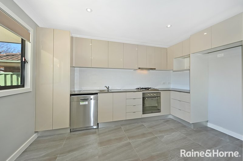 Photo - 16 Brushwood Drive, Rouse Hill NSW 2155 - Image 2