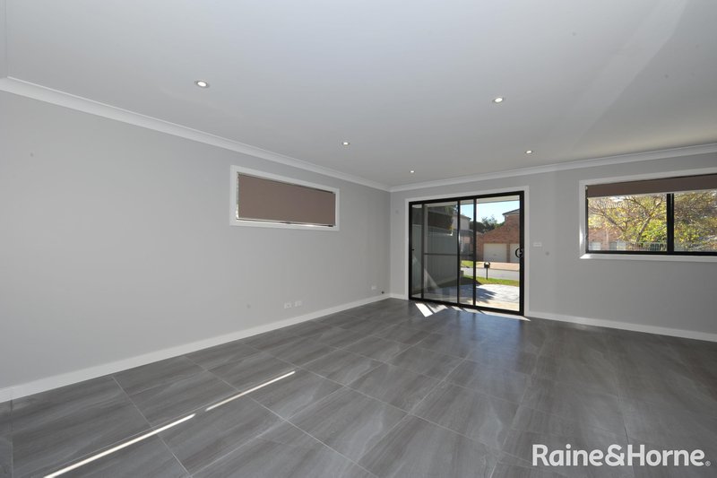 Photo - 16 Brushwood Drive, Rouse Hill NSW 2155 - Image 4