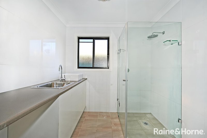 Photo - 16 Brushwood Drive, Rouse Hill NSW 2155 - Image 7