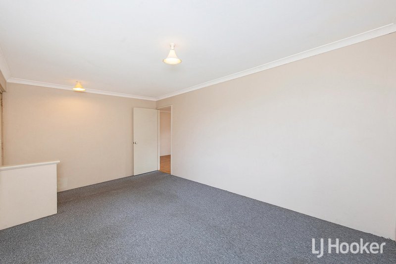 Photo - 1/6 Bucentaur Place, Halls Head WA 6210 - Image 3