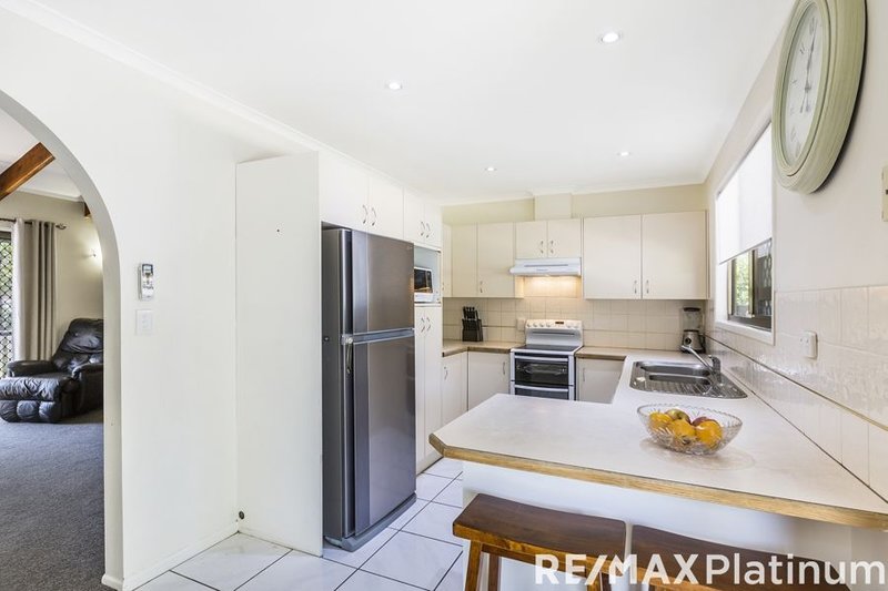 Photo - 16 Bucknor Drive, Deception Bay QLD 4508 - Image 6