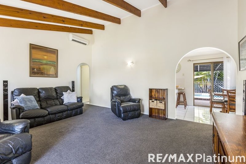 Photo - 16 Bucknor Drive, Deception Bay QLD 4508 - Image 7