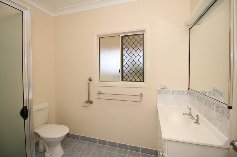 Photo - 16 Bullock Street, Wulguru QLD 4811 - Image 9