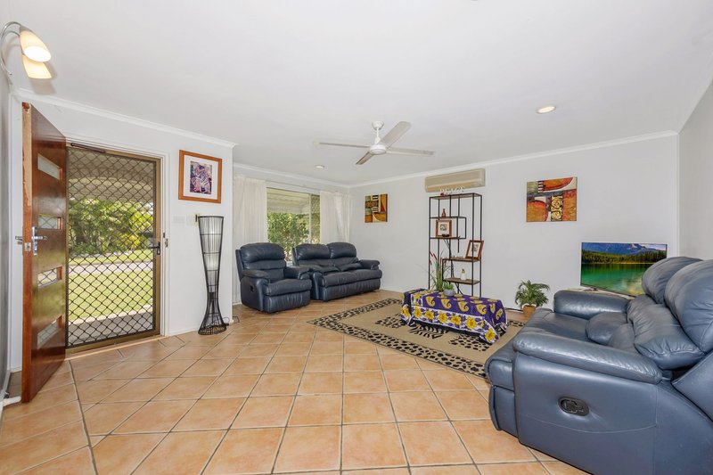 Photo - 16 Bultarra Crescent, Kirwan QLD 4817 - Image 4