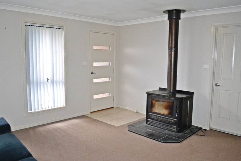 Photo - 16 Burgun Drive, Tumbarumba NSW 2653 - Image 5