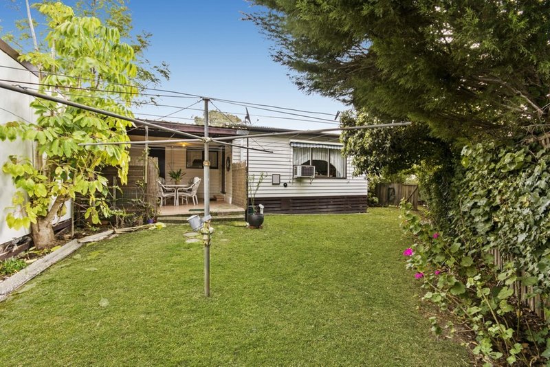 Photo - 16 Burlock Avenue, Ringwood North VIC 3134 - Image 6