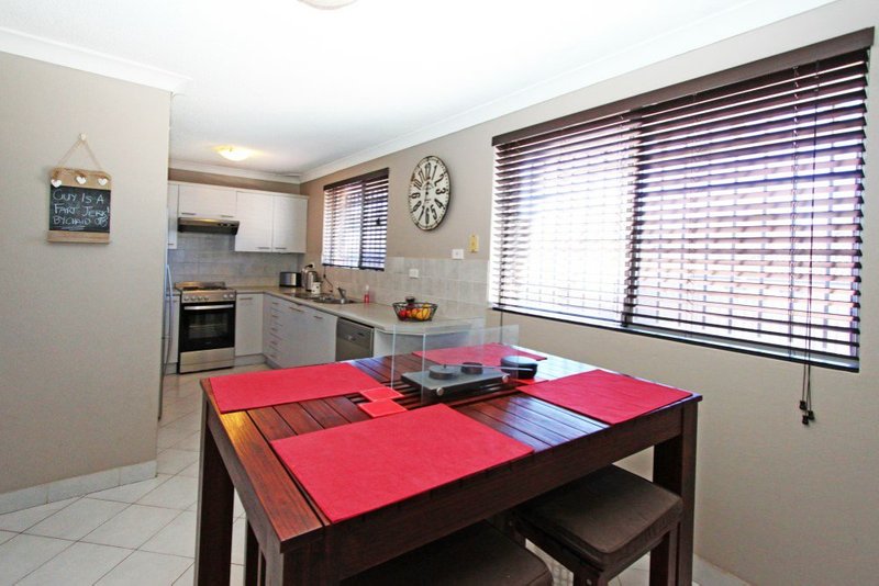 Photo - 16 Burnleigh Crescent, Cambridge Gardens NSW 2747 - Image 6