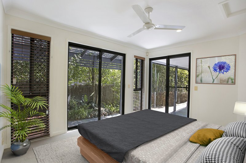 Photo - 1/6 Burrabee Street, Burleigh Heads QLD 4220 - Image 3