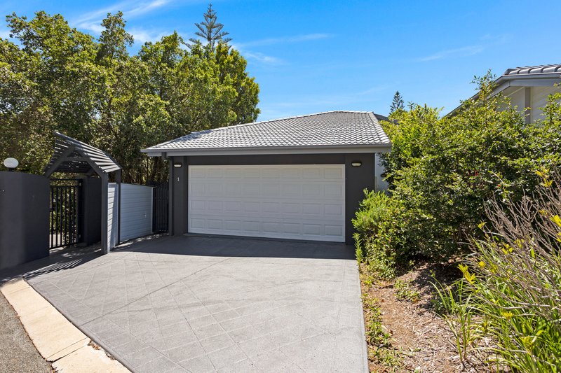 Photo - 1/6 Burrabee Street, Burleigh Heads QLD 4220 - Image 9