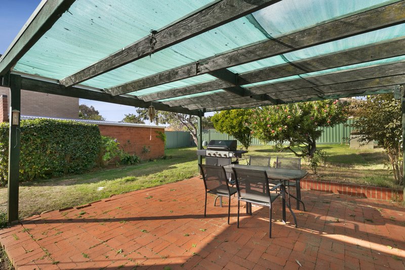 Photo - 16 Burramine Road, Glen Waverley VIC 3150 - Image 8