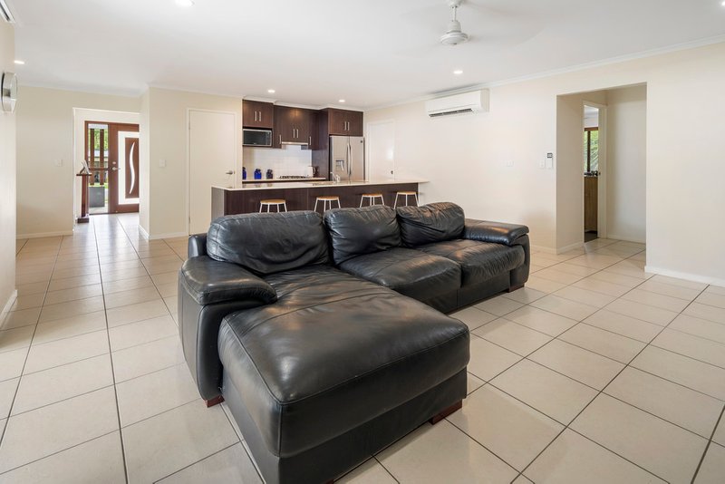 Photo - 16 Butterfly Court, Jubilee Pocket QLD 4802 - Image 4