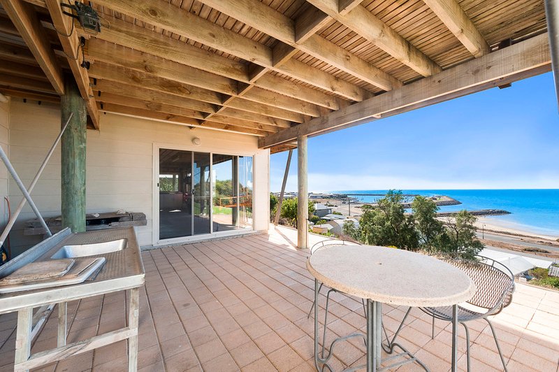 Photo - 16 Buttfield Avenue, Port Vincent SA 5581 - Image 20