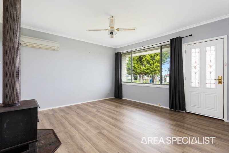 Photo - 16 Byrne Street, Leongatha VIC 3953 - Image 5