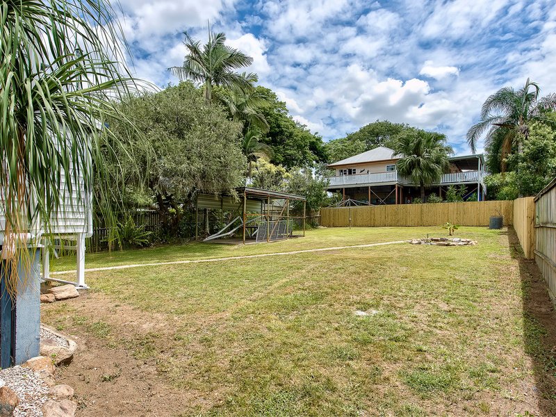 Photo - 16 Caithness Street, Kedron QLD 4031 - Image 10